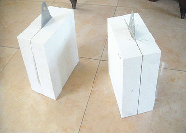 Briques réfractaires résistantes à la chaleur d'intensité mécanique élevée 0,7 - densité de la masse 1.50g/cm3